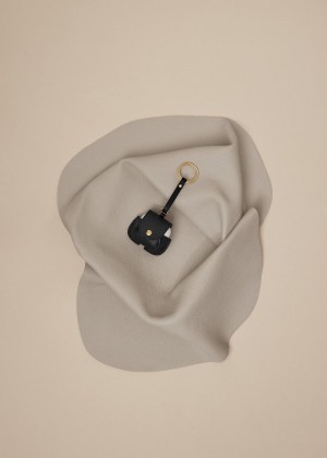 Polene Airpods case Nere | Italia_P92848